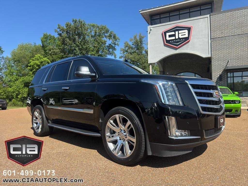 2017 Cadillac Escalade 2WD 4dr Luxury