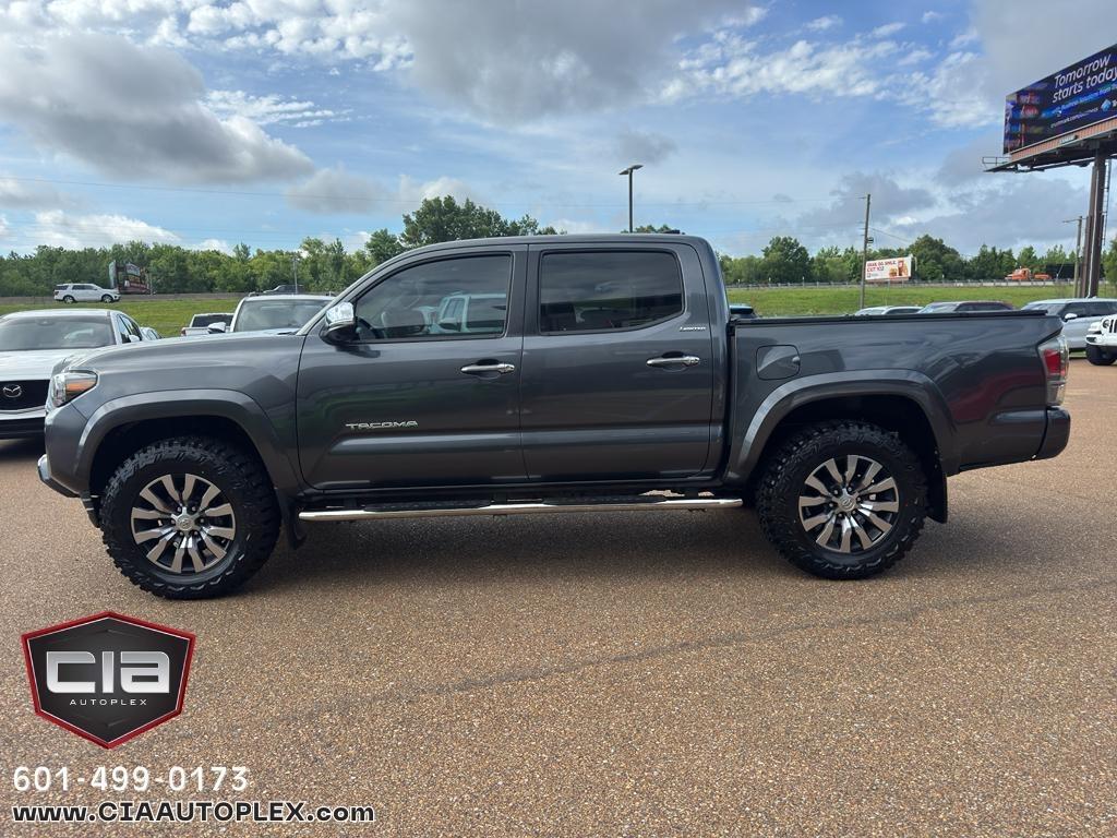 Toyota Tacoma 4WD Limited Double Cab 5' Bed V6 AT (Natl) 2022