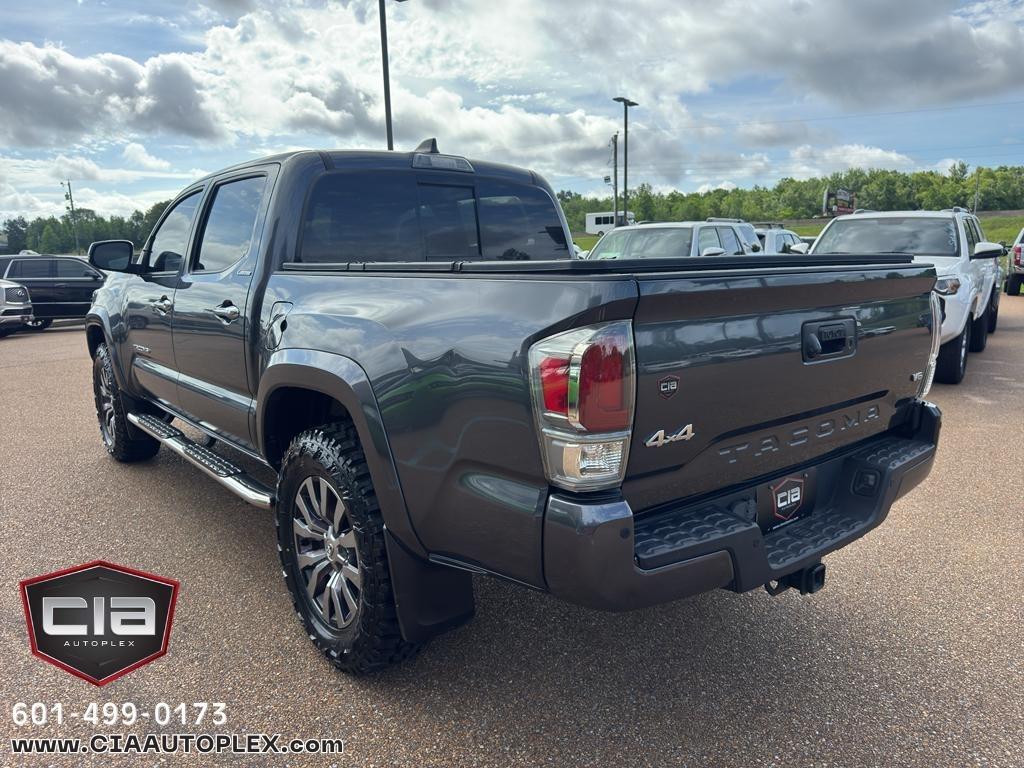 Toyota Tacoma 4WD Limited Double Cab 5' Bed V6 AT (Natl) 2022