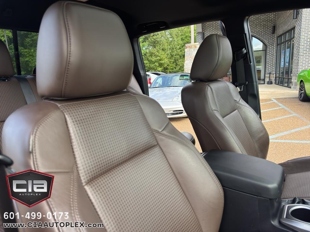 Toyota Tacoma 4WD Limited Double Cab 5' Bed V6 AT (Natl) 2022