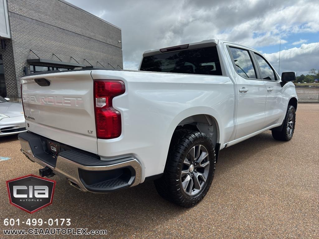 Chevrolet Silverado 1500 LTD 4WD Crew Cab 147" LT w/1LT 2022