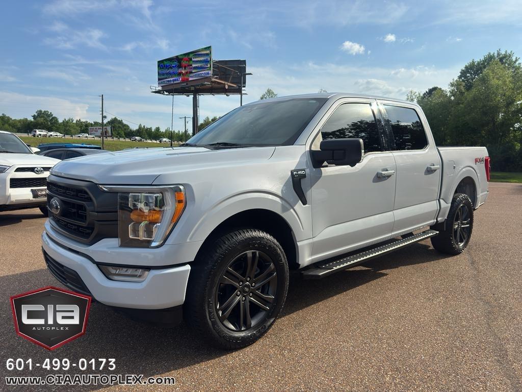 Ford F-150 XLT 4WD SuperCrew 5.5' Box 2022