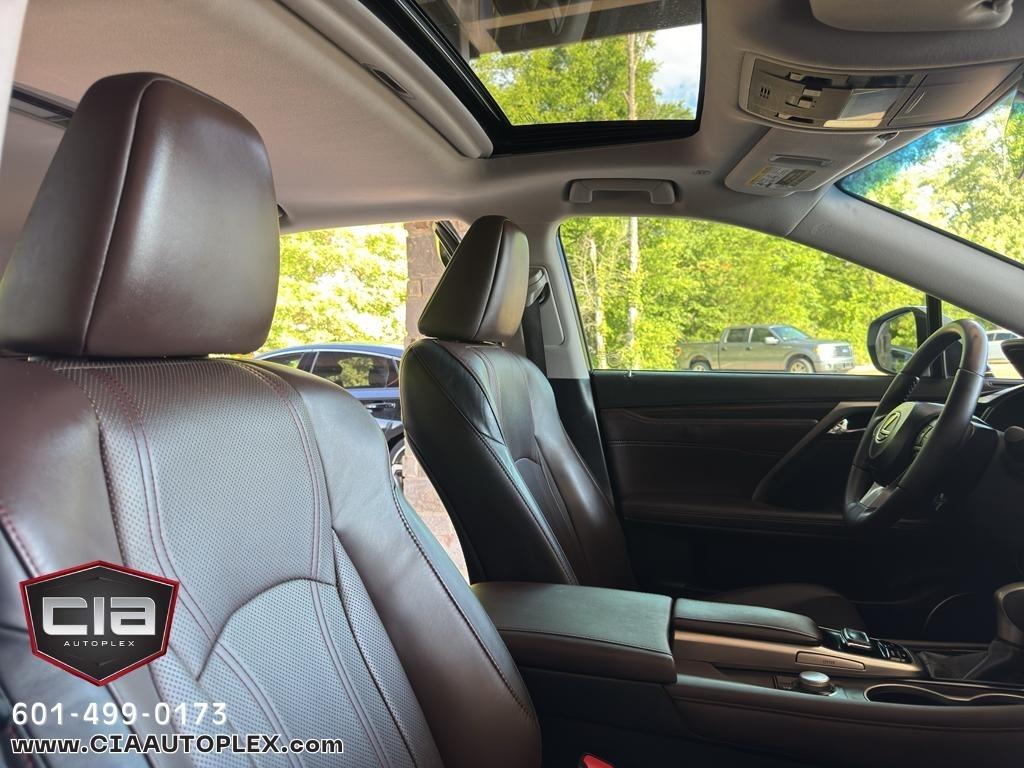 Lexus RX RX 350 FWD 2017