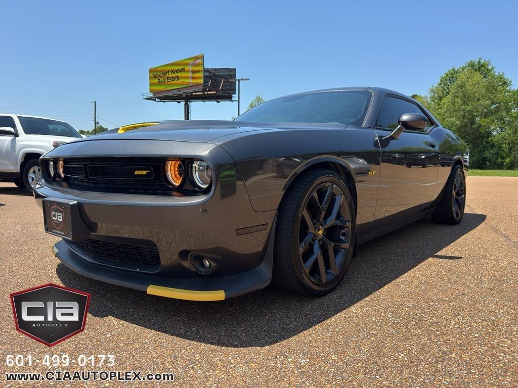 Dodge Challenger GT RWD 2021