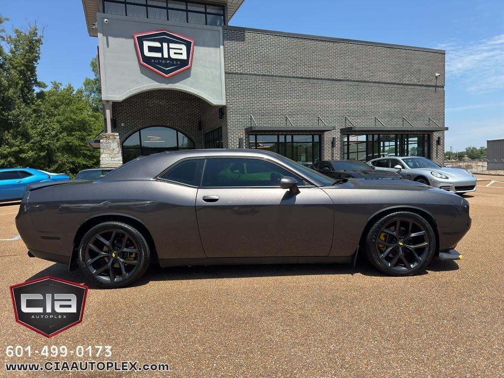 Dodge Challenger GT RWD 2021