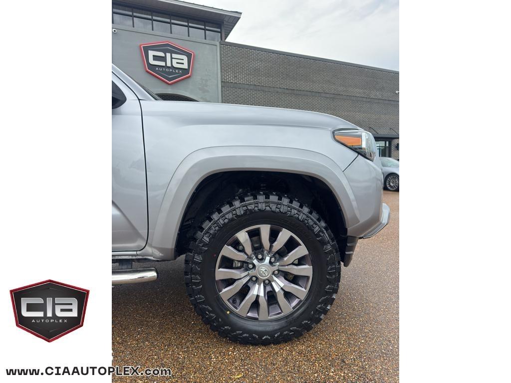 Toyota Tacoma 2WD Limited Double Cab 5' Bed V6 AT (Natl) 2021