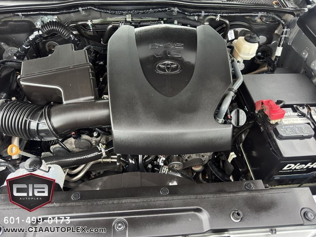 Toyota Tacoma 2WD Limited Double Cab 5' Bed V6 AT (Natl) 2021