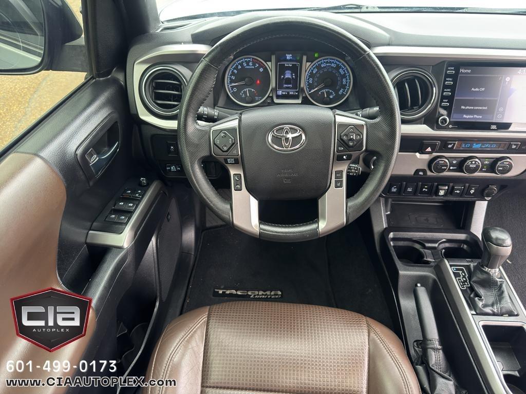 Toyota Tacoma 2WD Limited Double Cab 5' Bed V6 AT (Natl) 2021