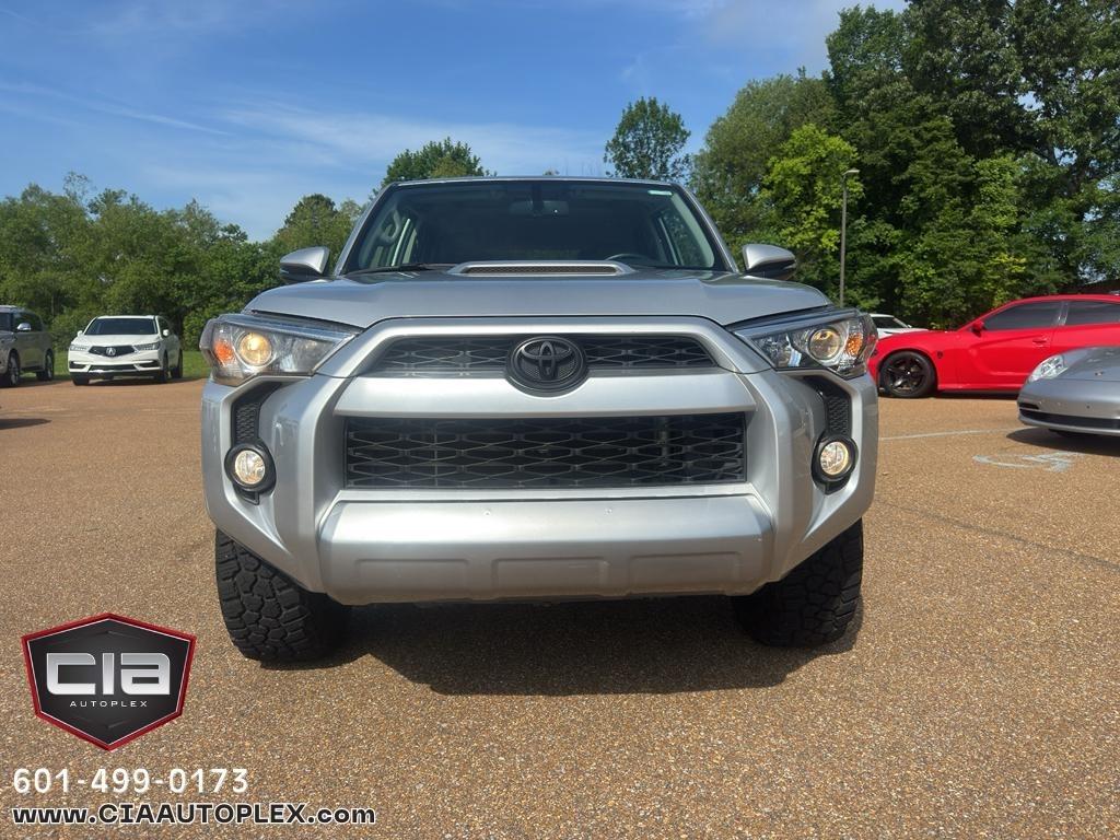 Toyota 4Runner TRD Off Road Premium 4WD (Natl) 2019