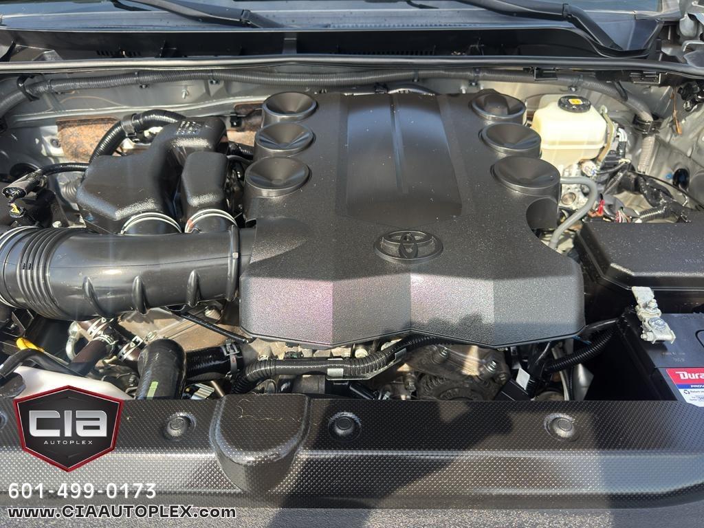 Toyota 4Runner TRD Off Road Premium 4WD (Natl) 2019