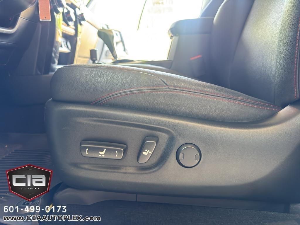 Toyota 4Runner TRD Off Road Premium 4WD (Natl) 2019