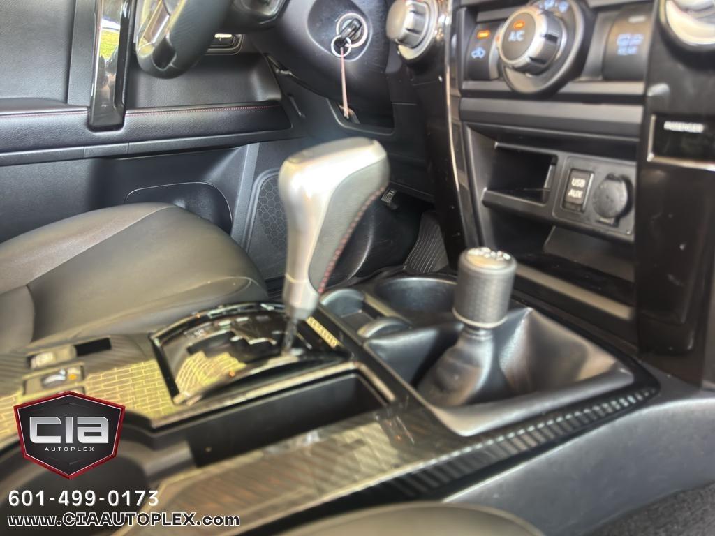 Toyota 4Runner TRD Off Road Premium 4WD (Natl) 2019