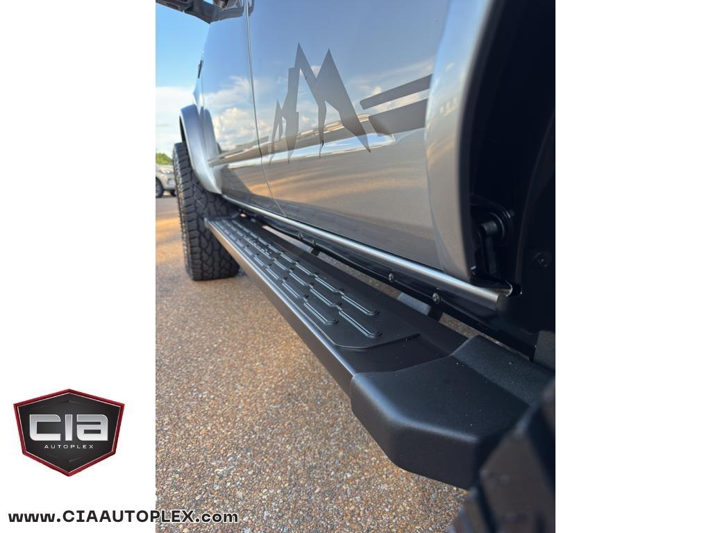Ford Bronco Outer Banks 4 Door 4x4 2024