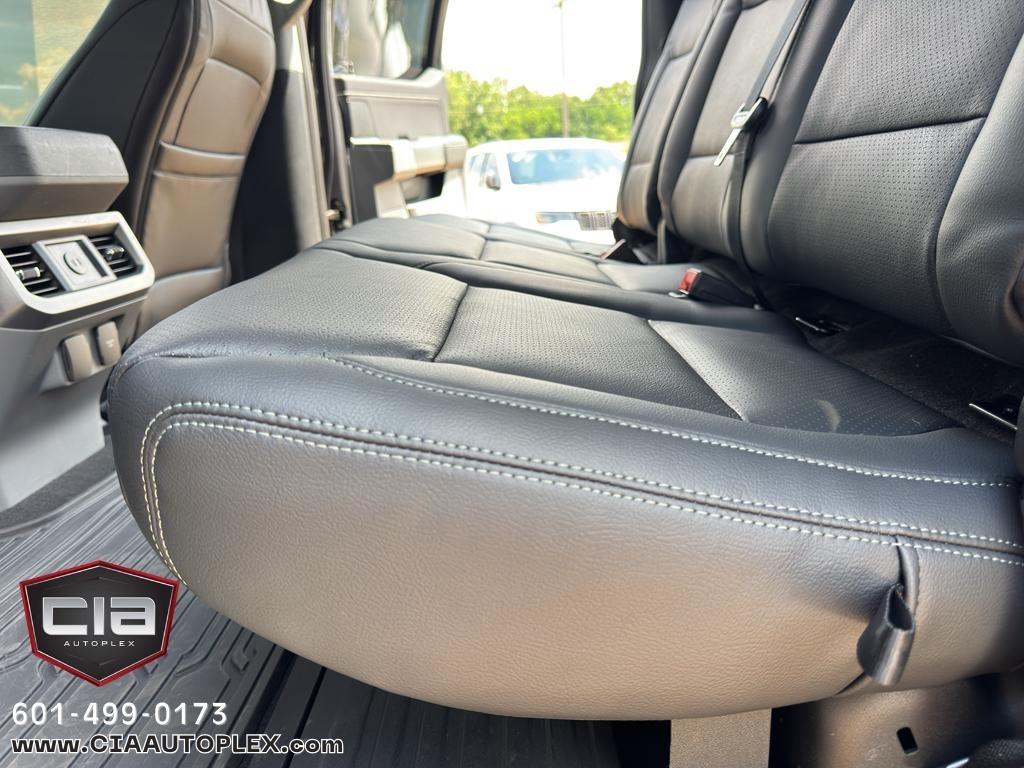Ford Super Duty F-250 SRW XLT 4WD Crew Cab 6.75' Box 2023