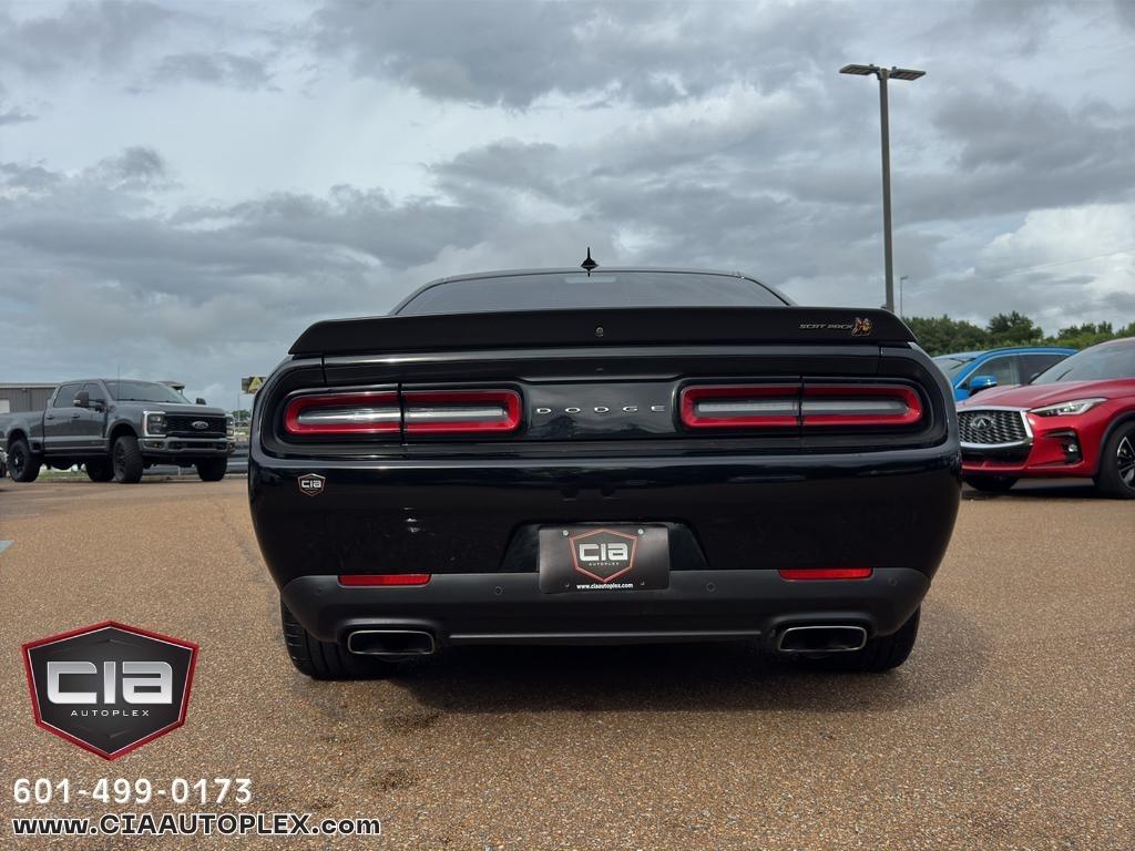 Dodge Challenger R/T Scat Pack Widebody RWD 2022