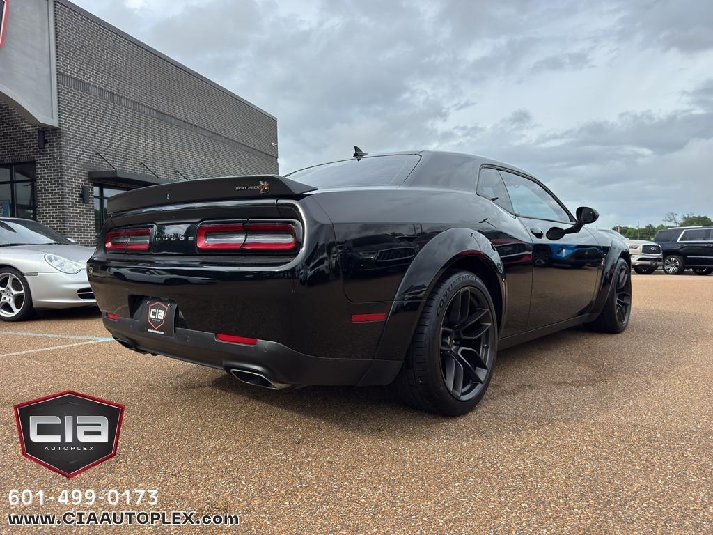 Dodge Challenger R/T Scat Pack Widebody RWD 2022