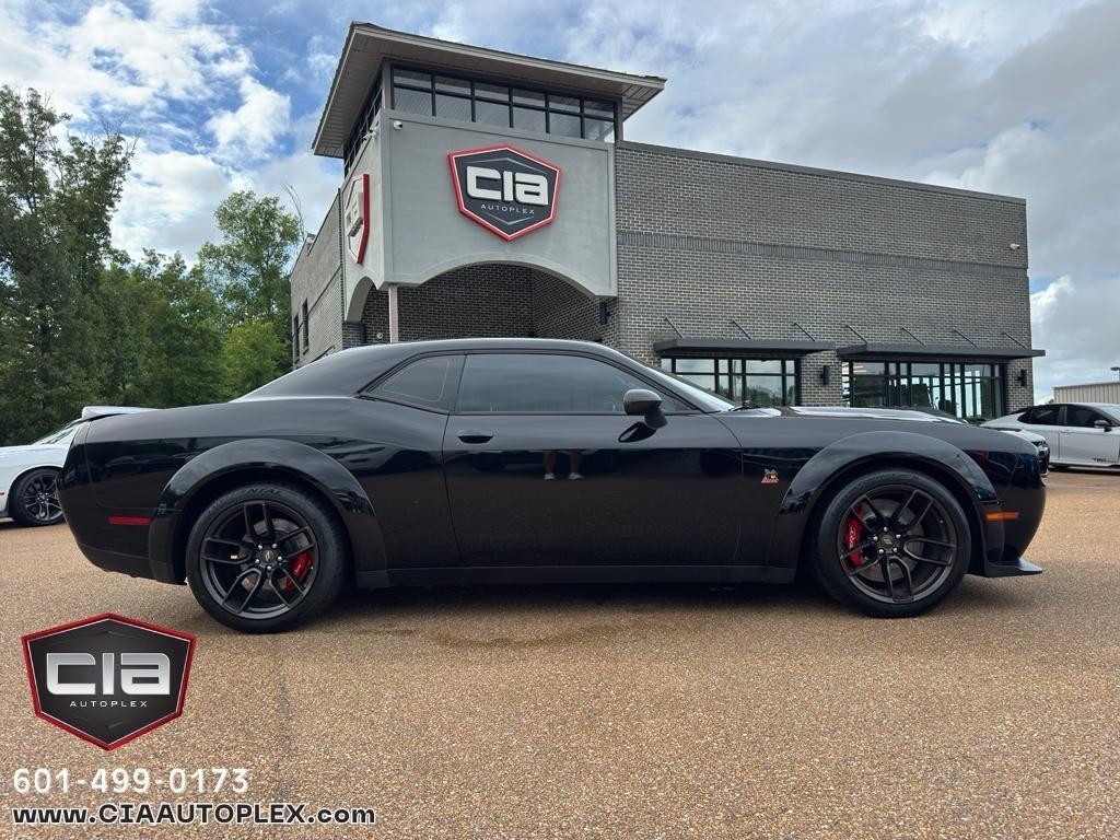 Dodge Challenger R/T Scat Pack Widebody RWD 2022