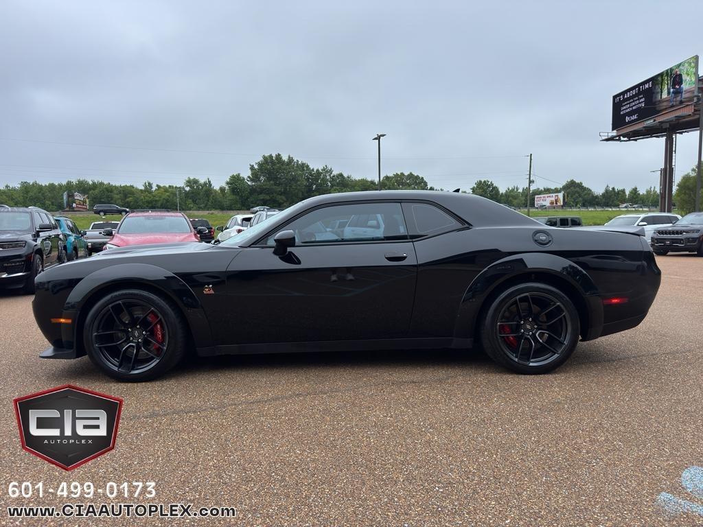 Dodge Challenger R/T Scat Pack Widebody RWD 2022