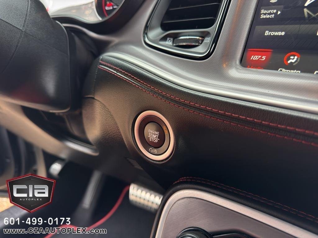 Dodge Challenger R/T Scat Pack Widebody RWD 2022