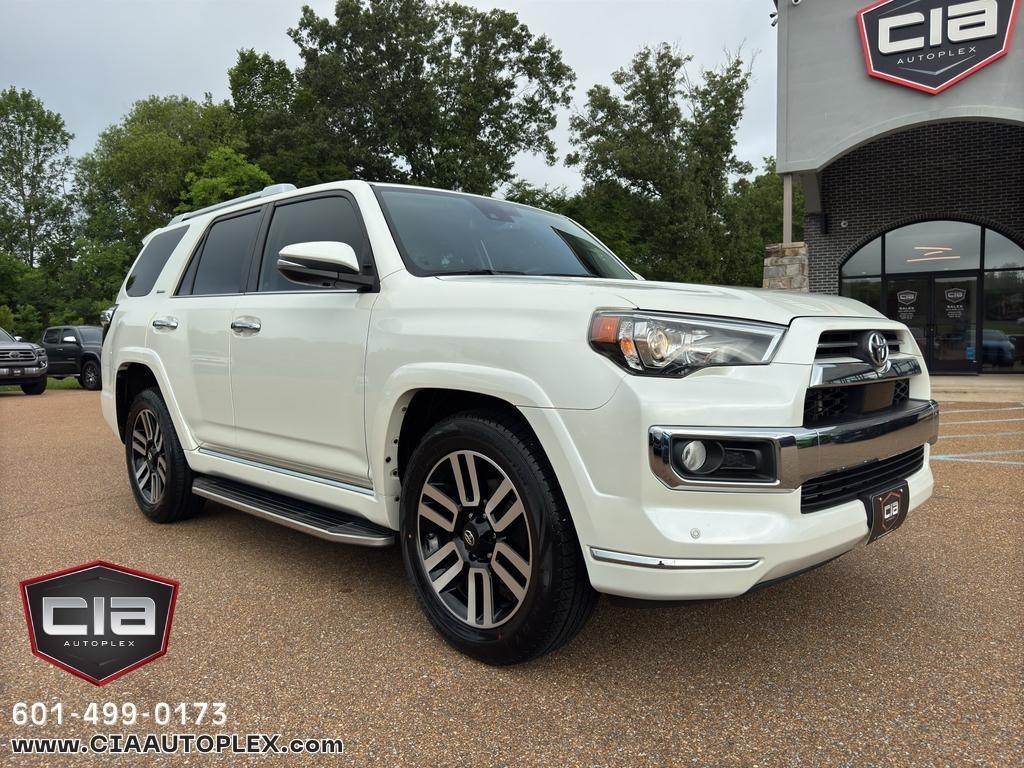 2020 Toyota 4Runner SR5 2WD (Natl)