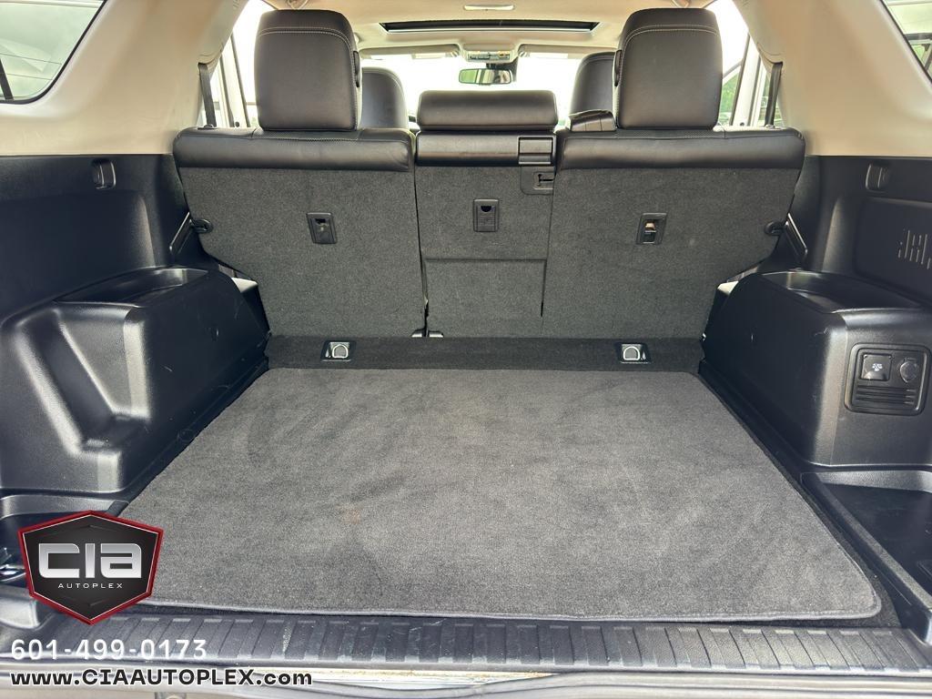 Toyota 4Runner SR5 Premium 2WD (Natl) 2020