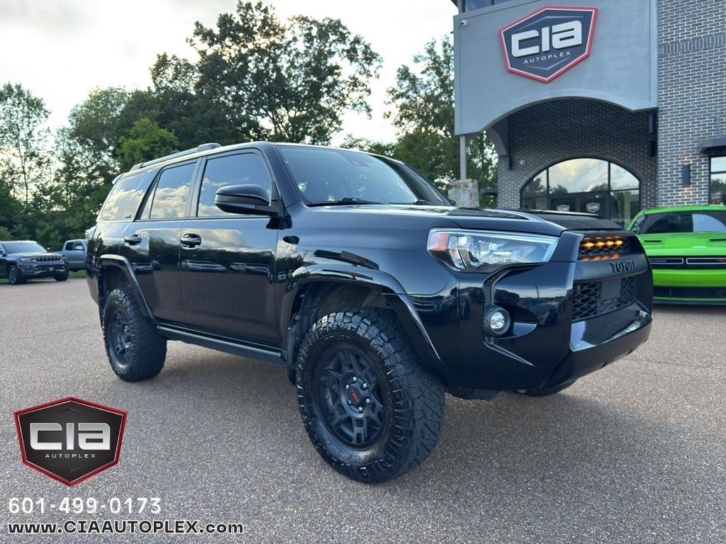 2021 Toyota 4Runner SR5 RWD V6's photo