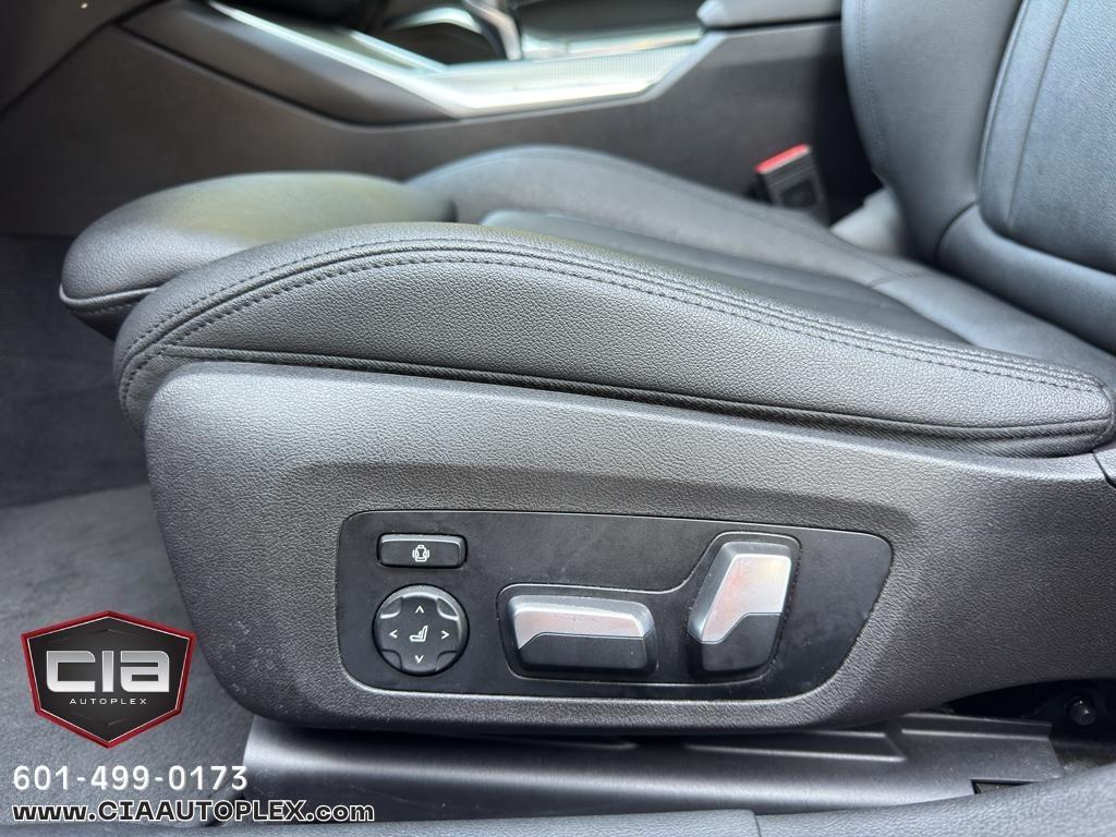 BMW 3 Series 330i Sedan North America 2020