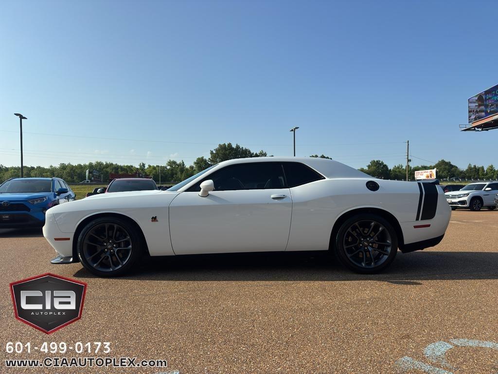 Dodge Challenger R/T Scat Pack RWD 2023