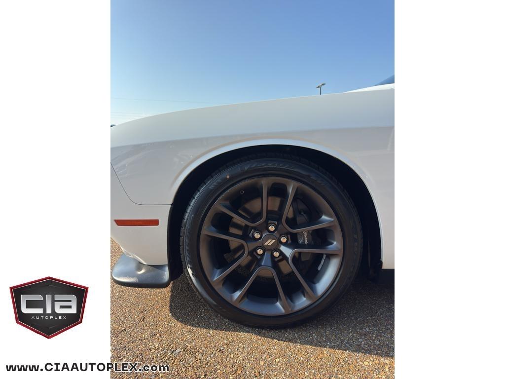 Dodge Challenger R/T Scat Pack RWD 2023