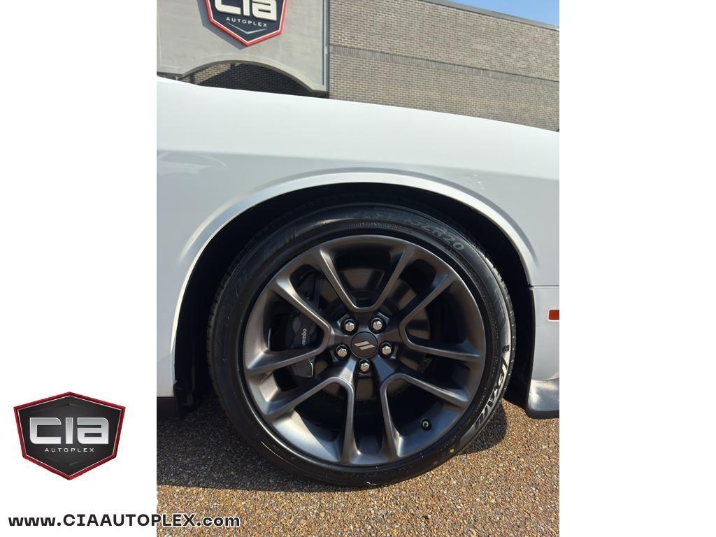 Dodge Challenger R/T Scat Pack RWD 2023