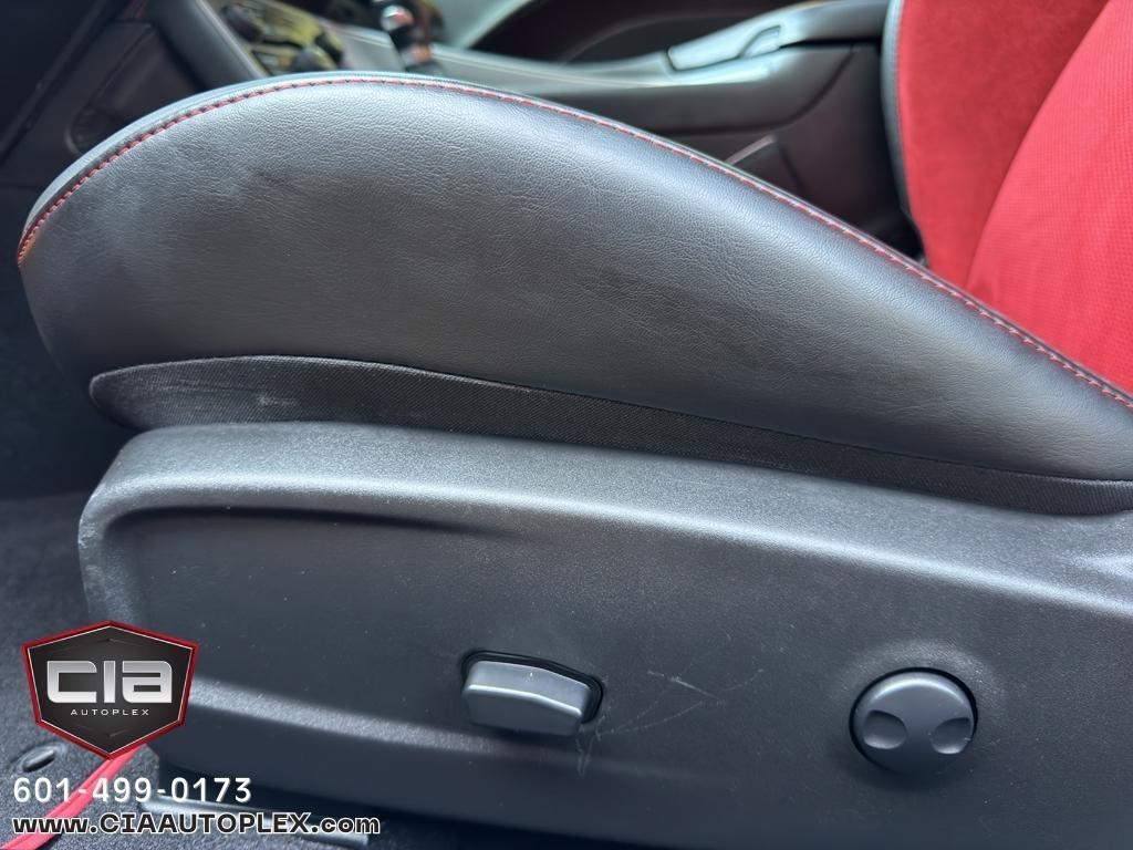 Dodge Challenger R/T Scat Pack RWD 2023