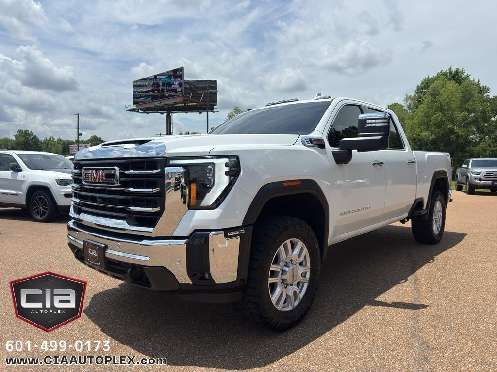 GMC Sierra 2500HD 4WD Crew Cab 159" SLT 2024