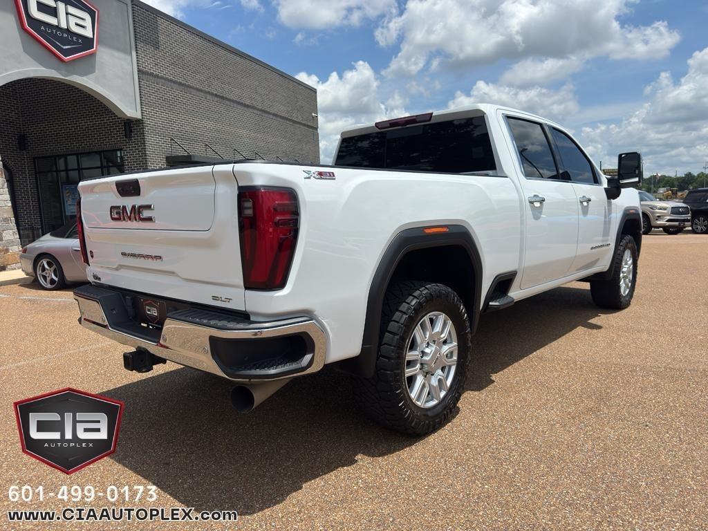 GMC Sierra 2500HD 4WD Crew Cab 159" SLT 2024