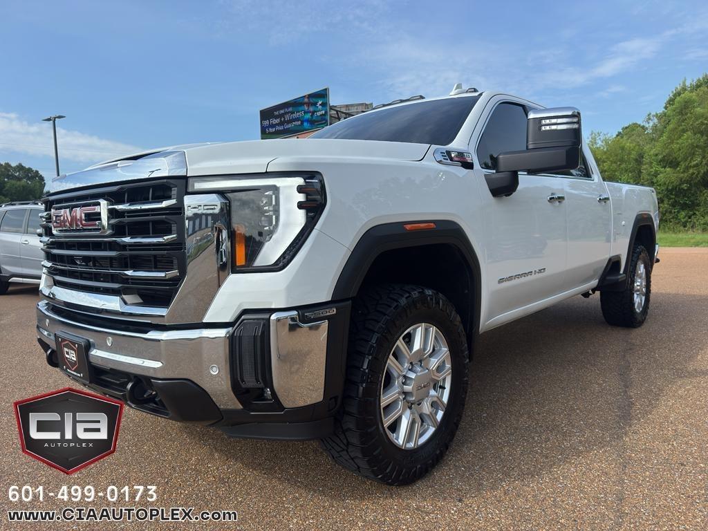 GMC Sierra 2500HD 4WD Crew Cab 159" SLT 2024