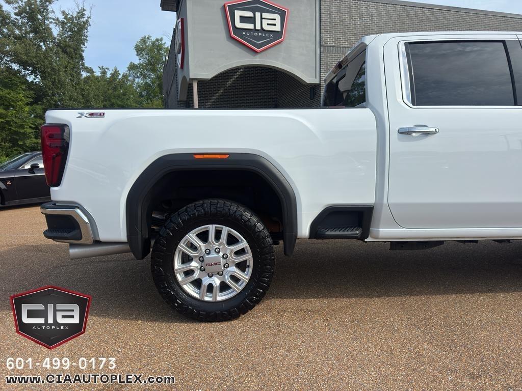 GMC Sierra 2500HD 4WD Crew Cab 159" SLT 2024