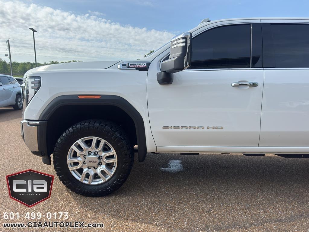 GMC Sierra 2500HD 4WD Crew Cab 159" SLT 2024