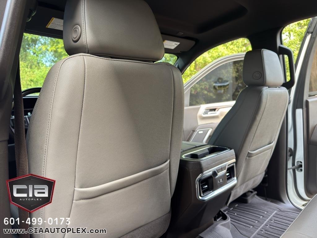 GMC Sierra 2500HD 4WD Crew Cab 159" SLT 2024