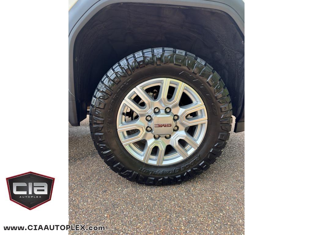 GMC Sierra 2500HD 4WD Crew Cab 159" SLT 2024