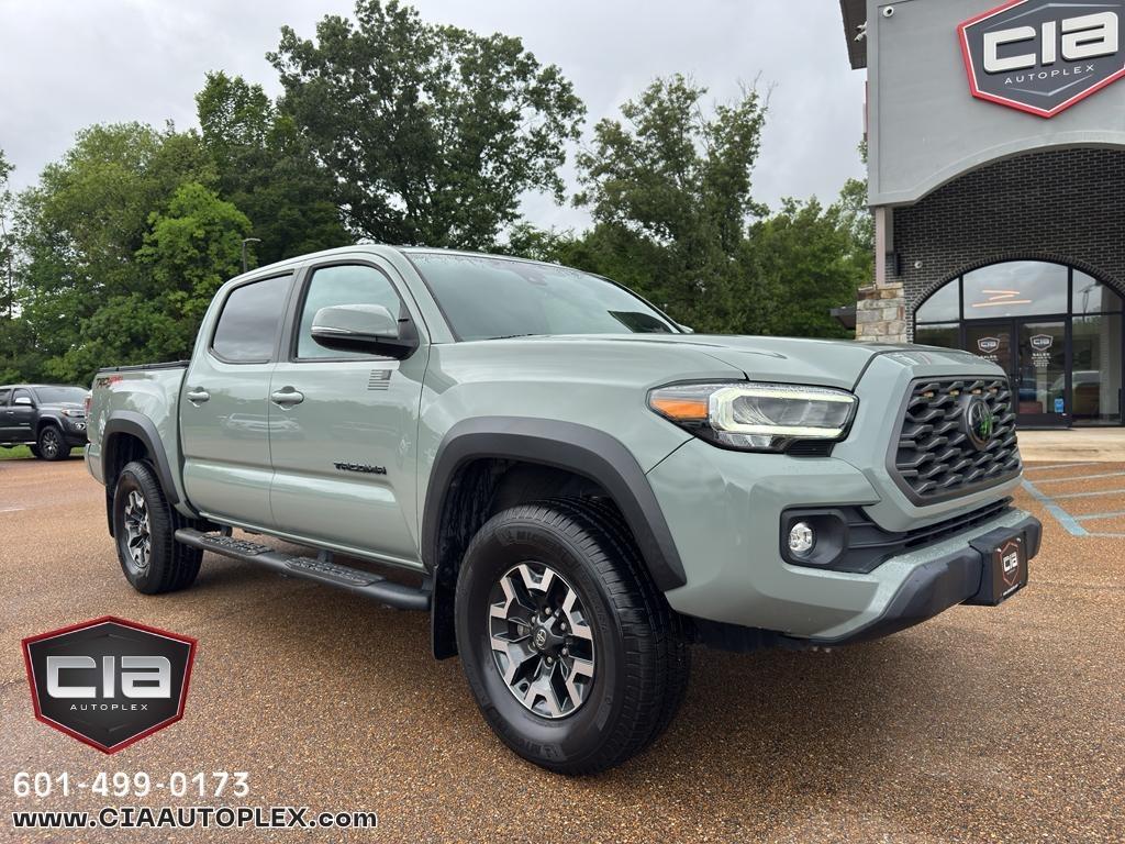 Toyota Tacoma 4WD TRD Off Road Double Cab 5' Bed AT (Natl) 2022