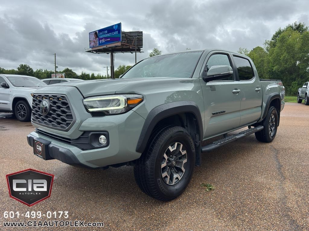 Toyota Tacoma 4WD TRD Off Road Double Cab 5' Bed AT (Natl) 2022