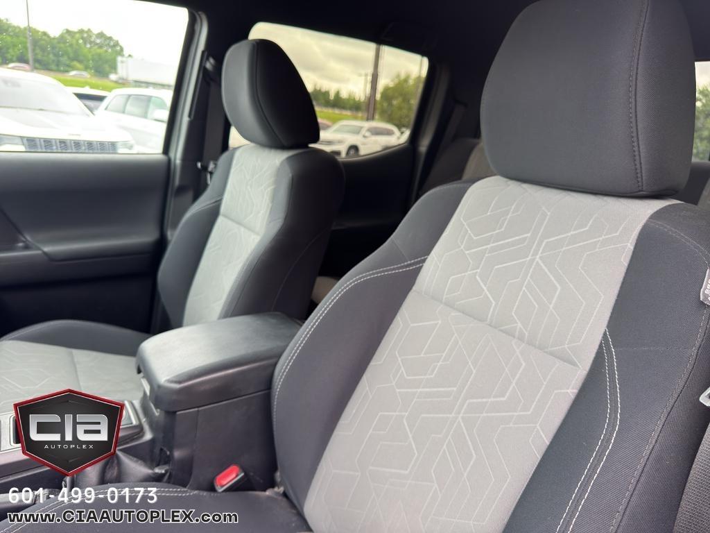 Toyota Tacoma 4WD TRD Off Road Double Cab 5' Bed AT (Natl) 2022