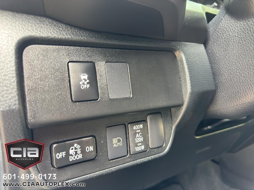Toyota Tacoma 4WD TRD Off Road Double Cab 5' Bed AT (Natl) 2022