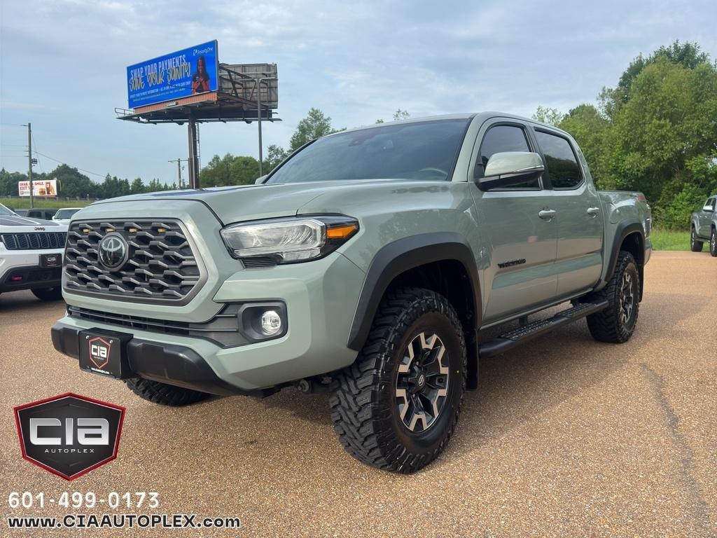 Toyota Tacoma 4WD TRD Off Road Double Cab 5' Bed AT (Natl) 2022