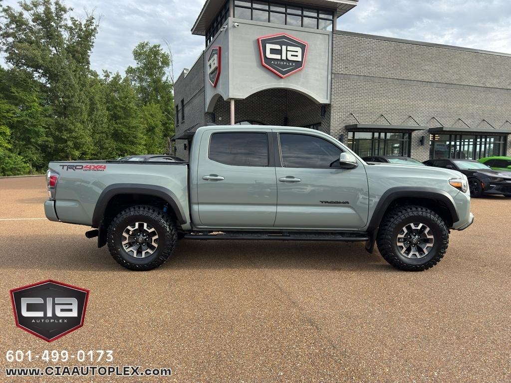 Toyota Tacoma 4WD TRD Off Road Double Cab 5' Bed AT (Natl) 2022