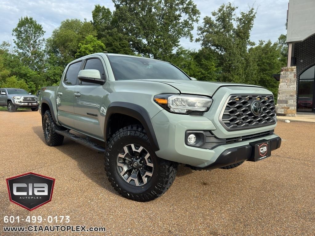 Toyota Tacoma 4WD TRD Off Road Double Cab 5' Bed AT (Natl) 2022