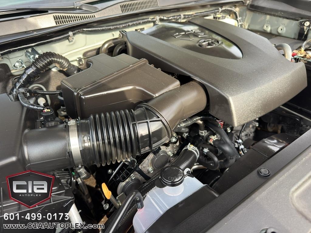 Toyota Tacoma 4WD TRD Off Road Double Cab 5' Bed AT (Natl) 2022