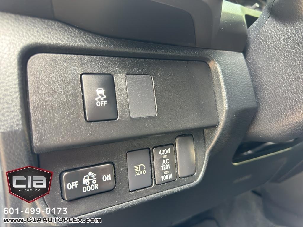 Toyota Tacoma 4WD TRD Off Road Double Cab 5' Bed AT (Natl) 2022