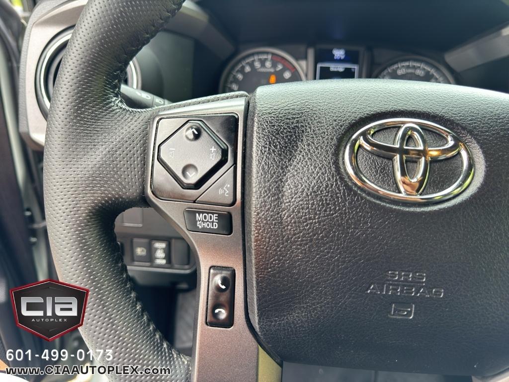 Toyota Tacoma 4WD TRD Off Road Double Cab 5' Bed AT (Natl) 2022