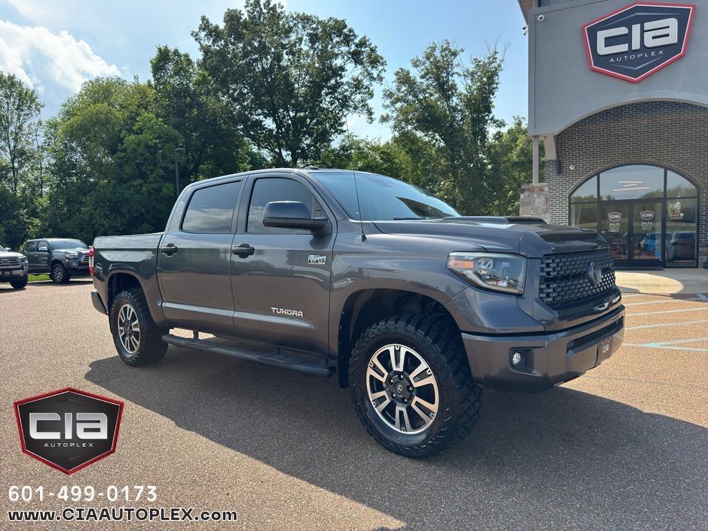2019 Toyota Tundra 4WD SR5 CrewMax 5.5' Bed 5.7L FFV (Natl)