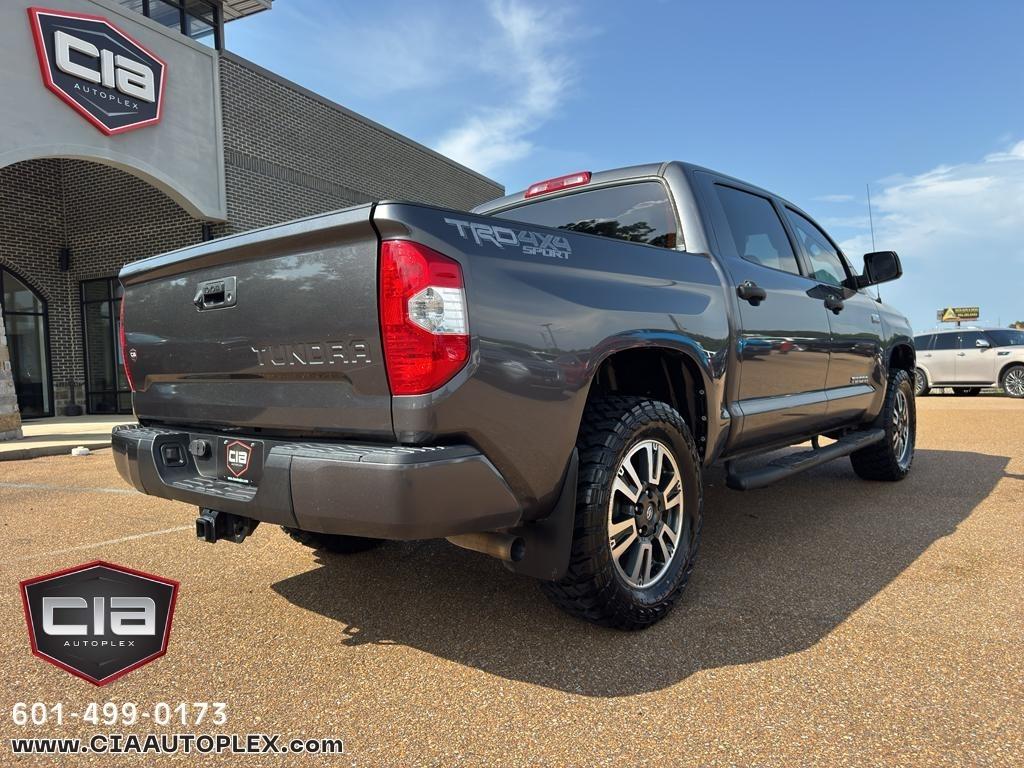 Toyota Tundra 4WD SR5 CrewMax 5.5' Bed 5.7L FFV (Natl) 2019